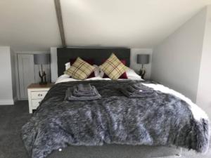 Fairchilds Barn self catering double